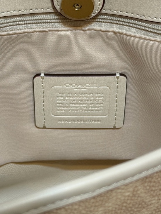 Coach Signature City Bucket Bag NWT - Picture 6 of 11